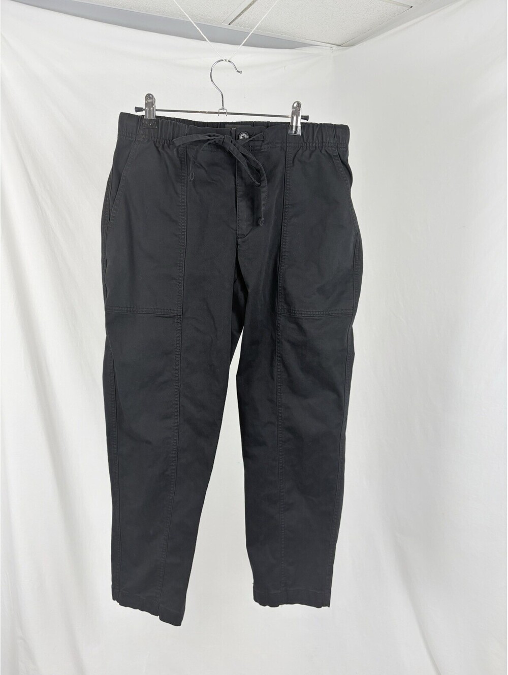 Banana Republic Black Tapered Mid-Rise Ankle Pants Women’s Medium 34" Waist
